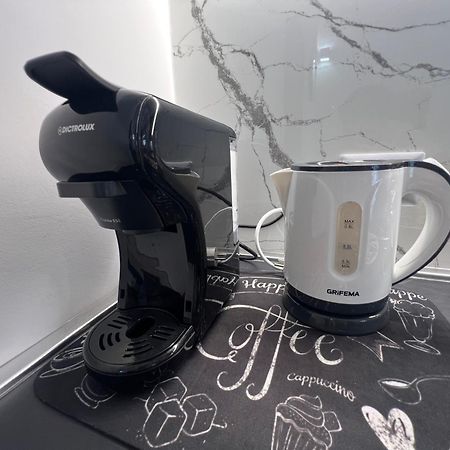 Leoscar Apartment In Catania Center Self Check-In Bagian luar foto