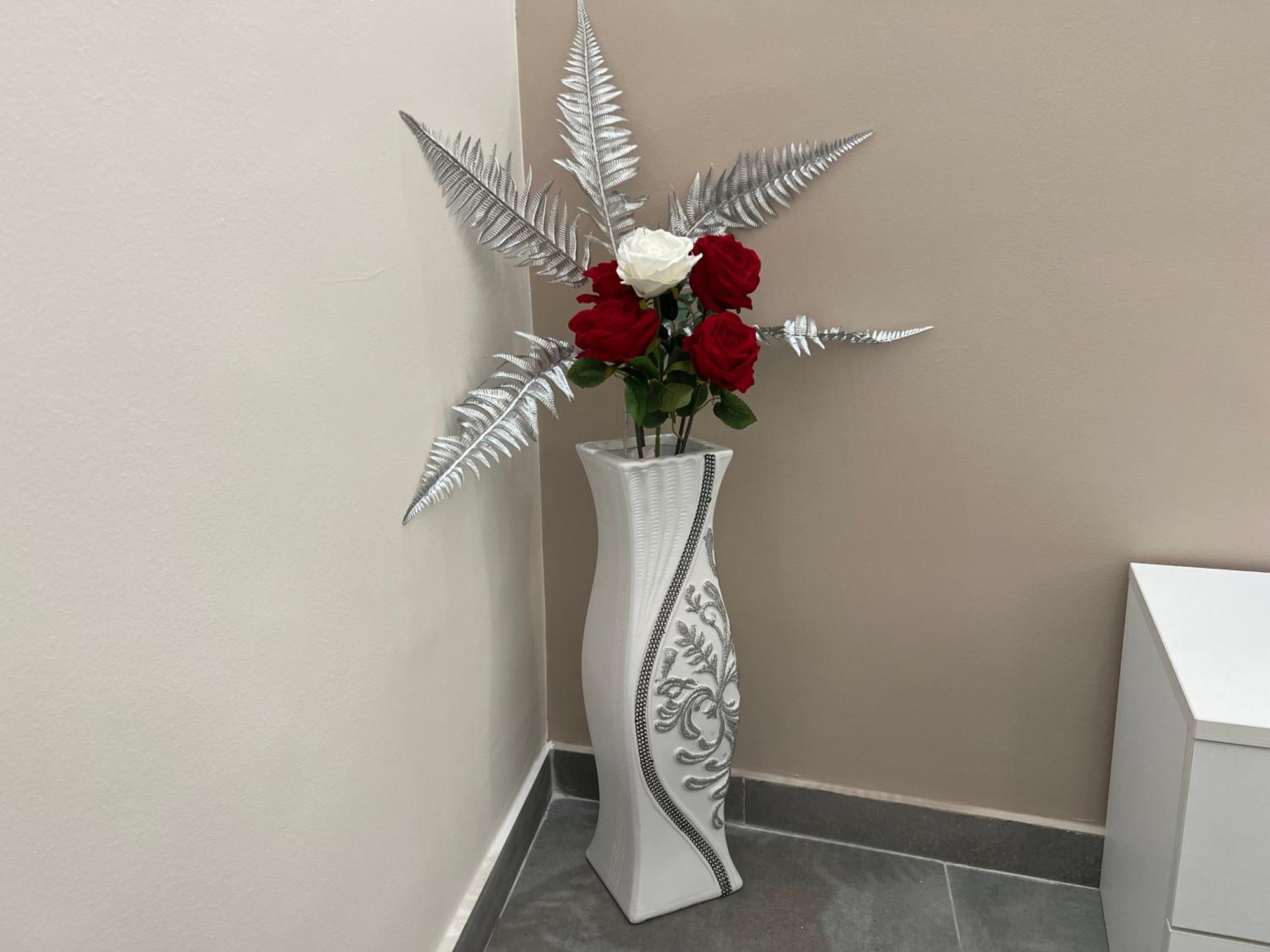 Leoscar Apartment In Catania Center Self Check-In Bagian luar foto